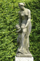 Tuinbeeld van Venus en Cupido
